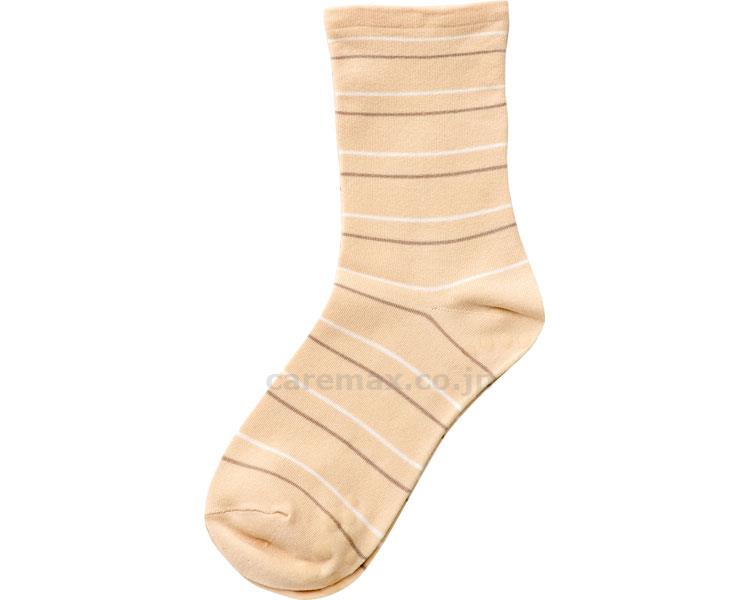婦人ゴムなし柄すべり止めソックス（ボーダー）/333722～24cmベージュ(cm-313657)【販売単位:1】