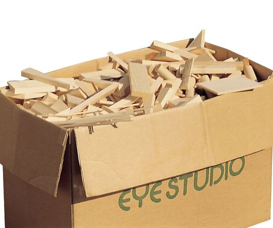 4-1764-01　木切れ　約650×350×320mm 08-7120