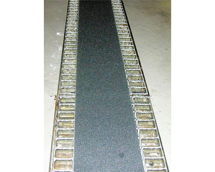 【※法人・施設限定・送料別途】アンチスリップ トラクションパッド 6枚入 / ASRA006-50BK ブラック【販売単位:1】