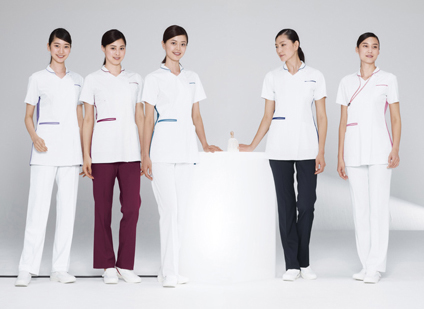 女子ハイブリッドチュニック LX-4072(M) ｼﾞｮｼﾊｲﾌﾞﾘｯﾄﾞﾁｭﾆｯｸ ＴＲブルー(24-6501-01-03)【ナガイレーベン】[1枚単位]