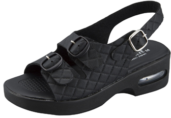 キルティングエアーソールサンダル ﾌﾞﾗｯｸ ｷﾙﾃｨﾝｸﾞｴｱｰｿｰﾙｻﾝﾀﾞﾙ Ｍ（２２．５－２３．０ｃｍ）(24-6543-02-02)[1足単位]