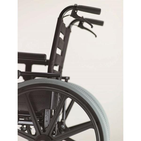 車椅子 ﾋﾞｯｸﾞｻｲｽﾞKJP-4 ㈱ﾐｷ(sa10131277)【送料ランク：500】【台】(酒井医療)